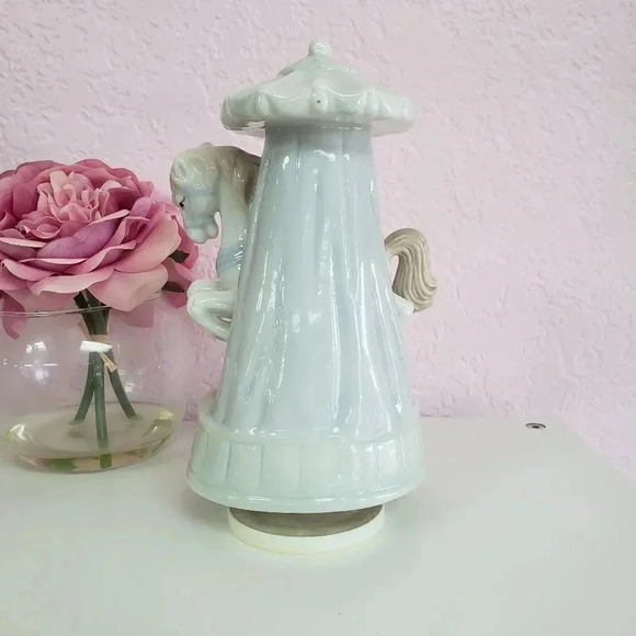 Vintage Porcelain Carousel Music Box - Picture 3 of 5